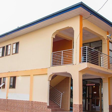 Nbangba Hotel Techiman Eksteriør billede