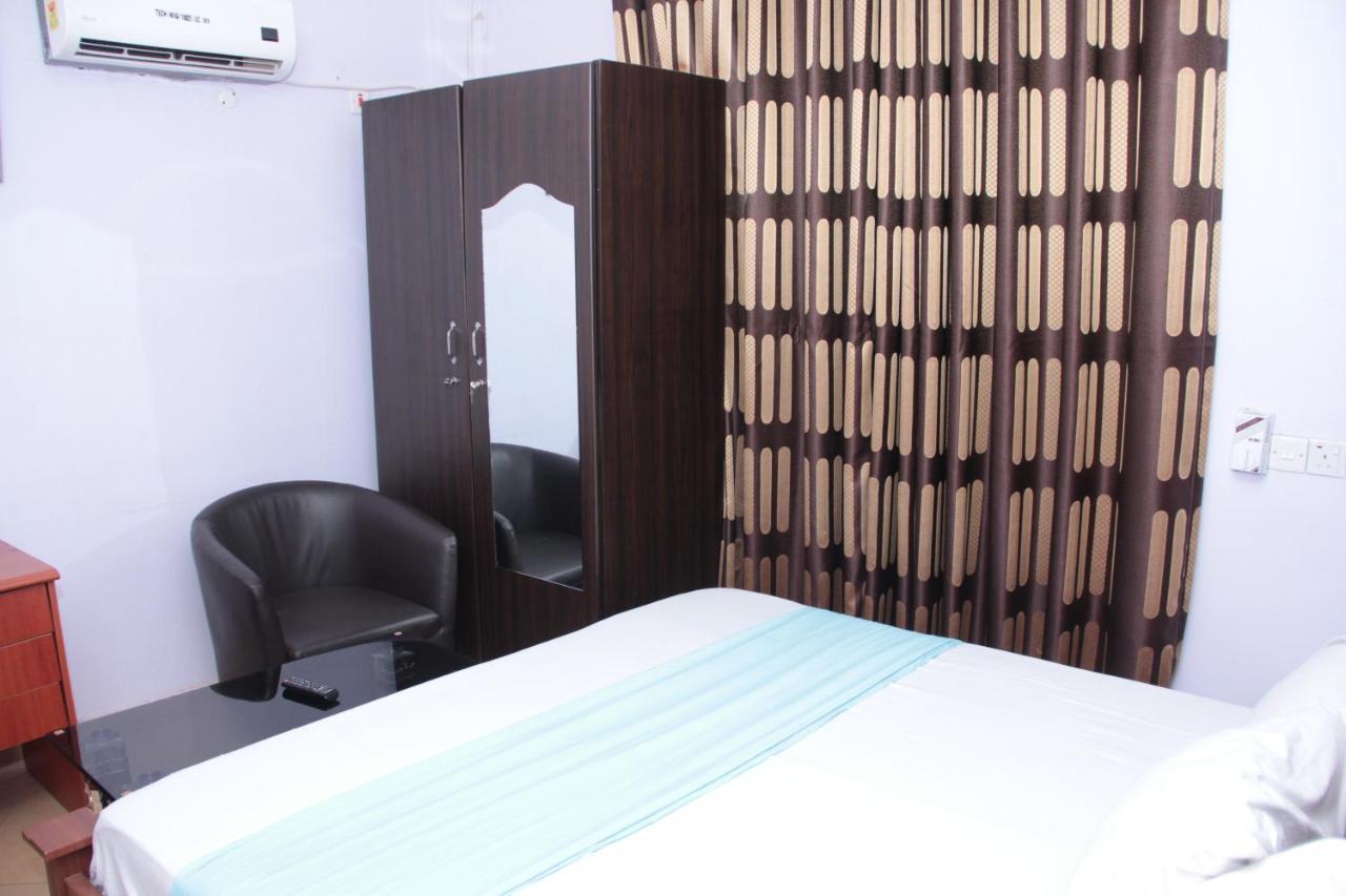 Nbangba Hotel Techiman Eksteriør billede